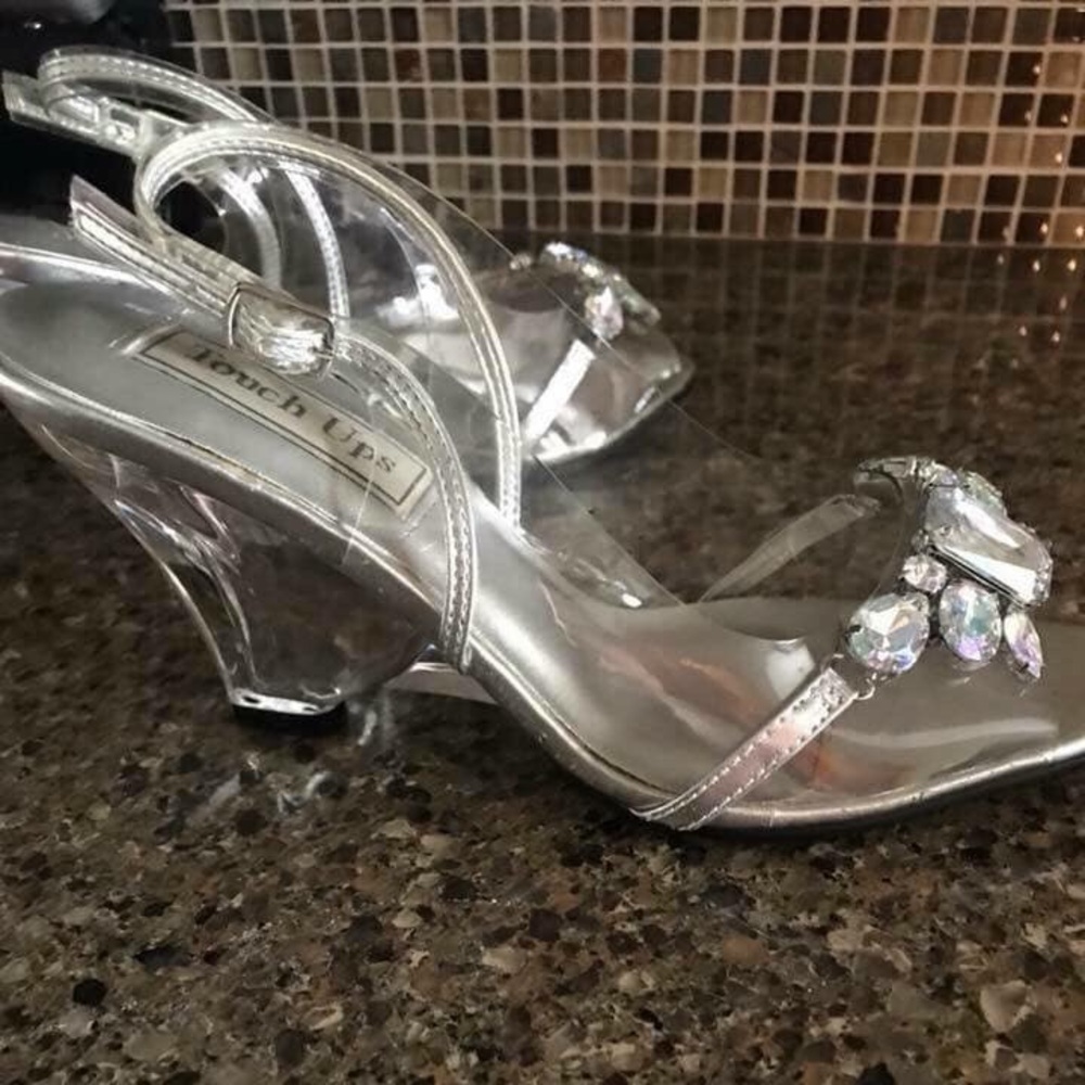 Touch Up wedges. Size 6